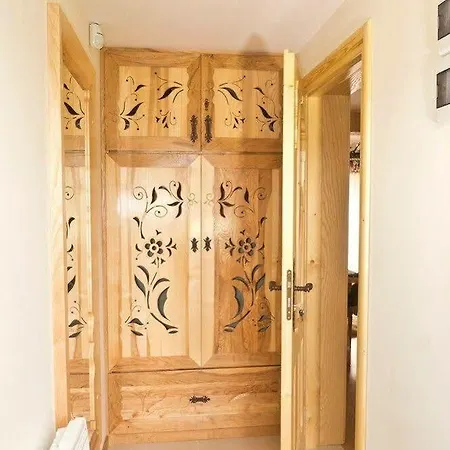 Lux-apart Appartement